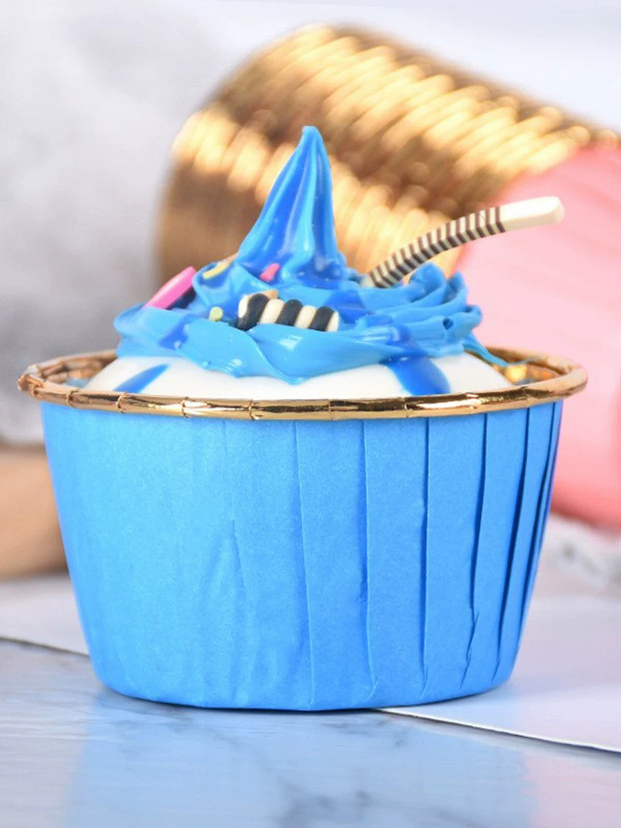 Cupcake kağız stəkan rulon ağızlı muffin stəkanı qıvrılmış kənar tort sahibi fincan kağız tutucusu ağ soba qızıl tort fincanı