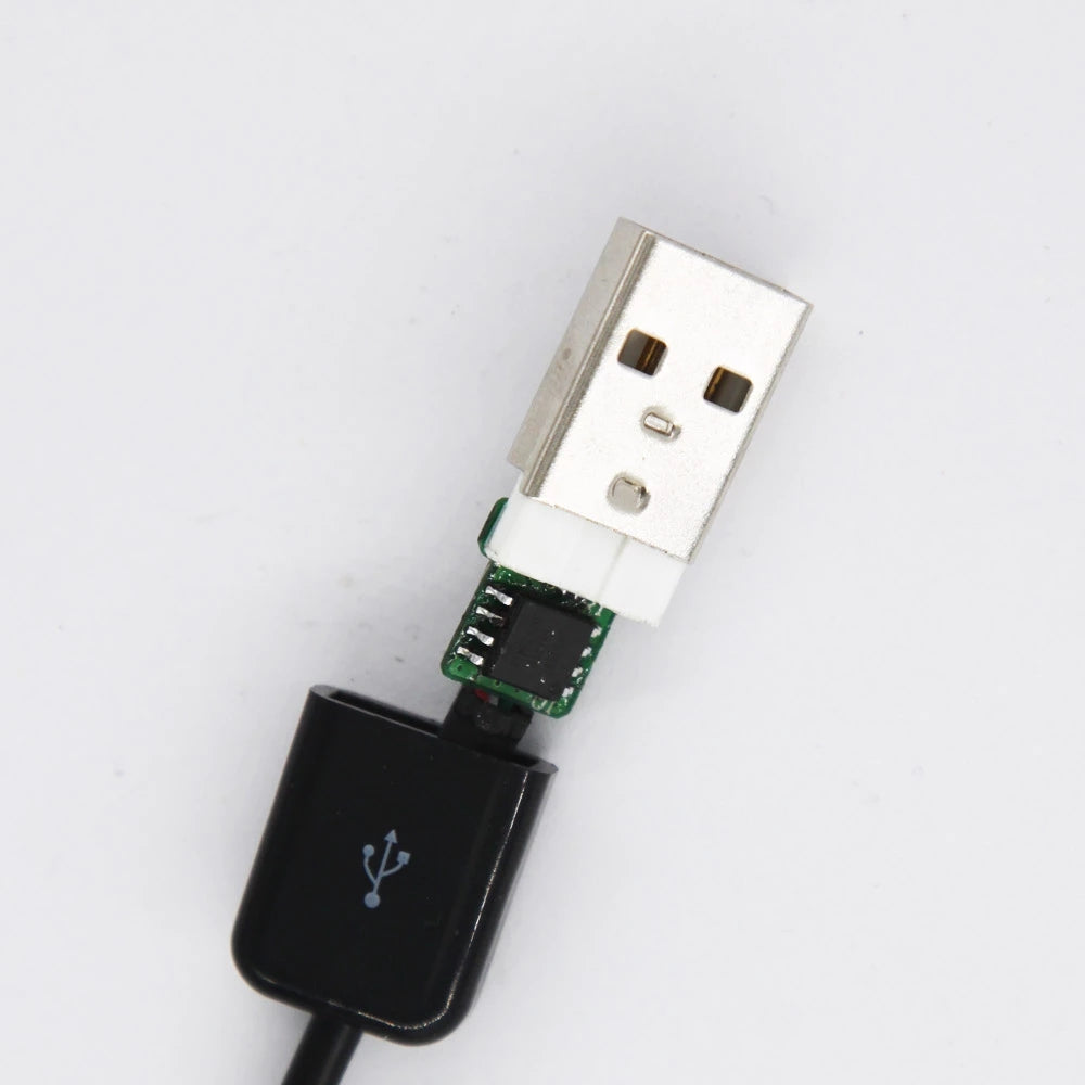 Evil Crow Cable Attiny85 mikrokontroller esp-32 əsasında Bad USB kabel