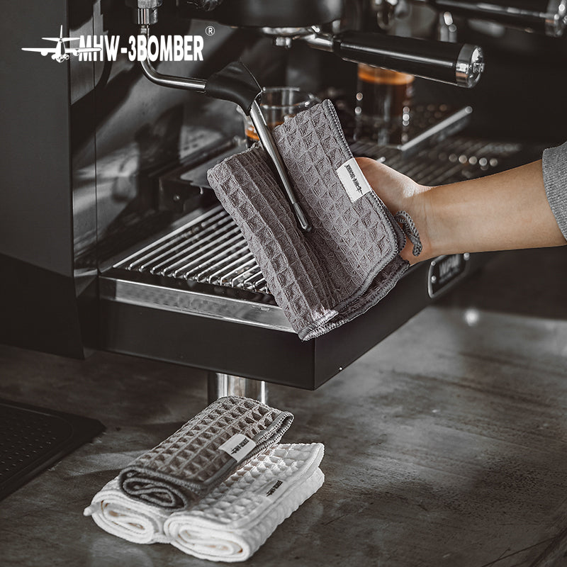 MHW-3BOMBER bombardmançı bar dəsmal barista xüsusi cırtdan, lanyardlı kiçik dəsmal suyu udur və tez quruyur