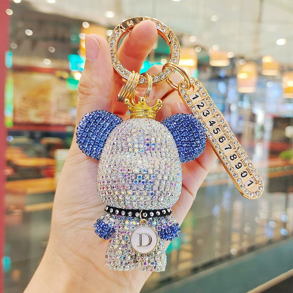 Cartoon full diamond bear-shaped car key chain, creative design, optional diamond-encrusted license plate pendant, anti-loss key chain gift.