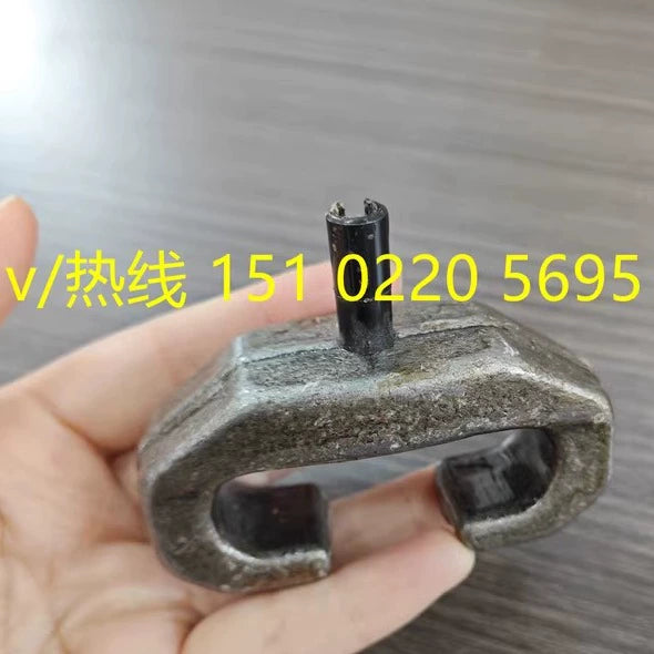 50 Forklift çəngəl təkər zənciri Yüksək aşınmaya davamlı külçə birləşdirici qandal Aksesuarlar Yükləyici təkər qoruyucu zənciri birləşdirən qandal