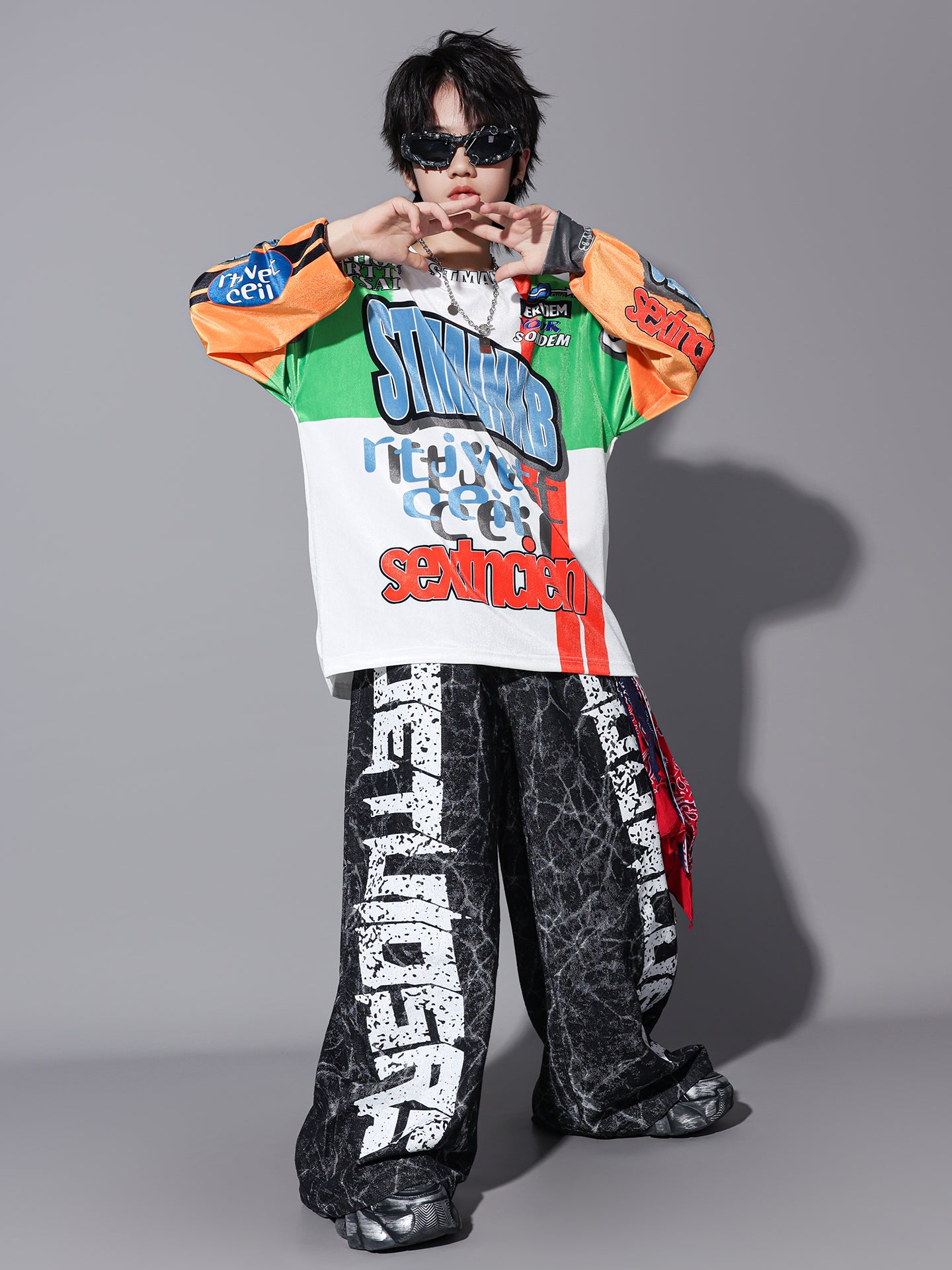 Uşaq küçə rəqsi tamaşası kostyumu, oğlan və qızlar üçün hip-hop üslubunda küçə tərzi geyimi, Yeni il günü üçün sərin və dəbli tamaşa geyimi.