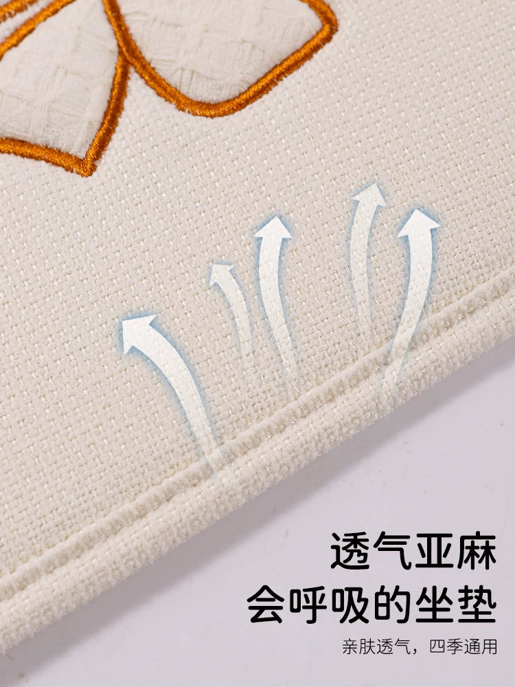 Bütün fəsillər üçün uyğun olan kətan avtomobil oturacaq yastıqları, Chanel-dən ilhamlanmış üslubda, BYD, ORA, Mercedes-Benz və BMW oturacaq üzlükləri üçün idealdır.