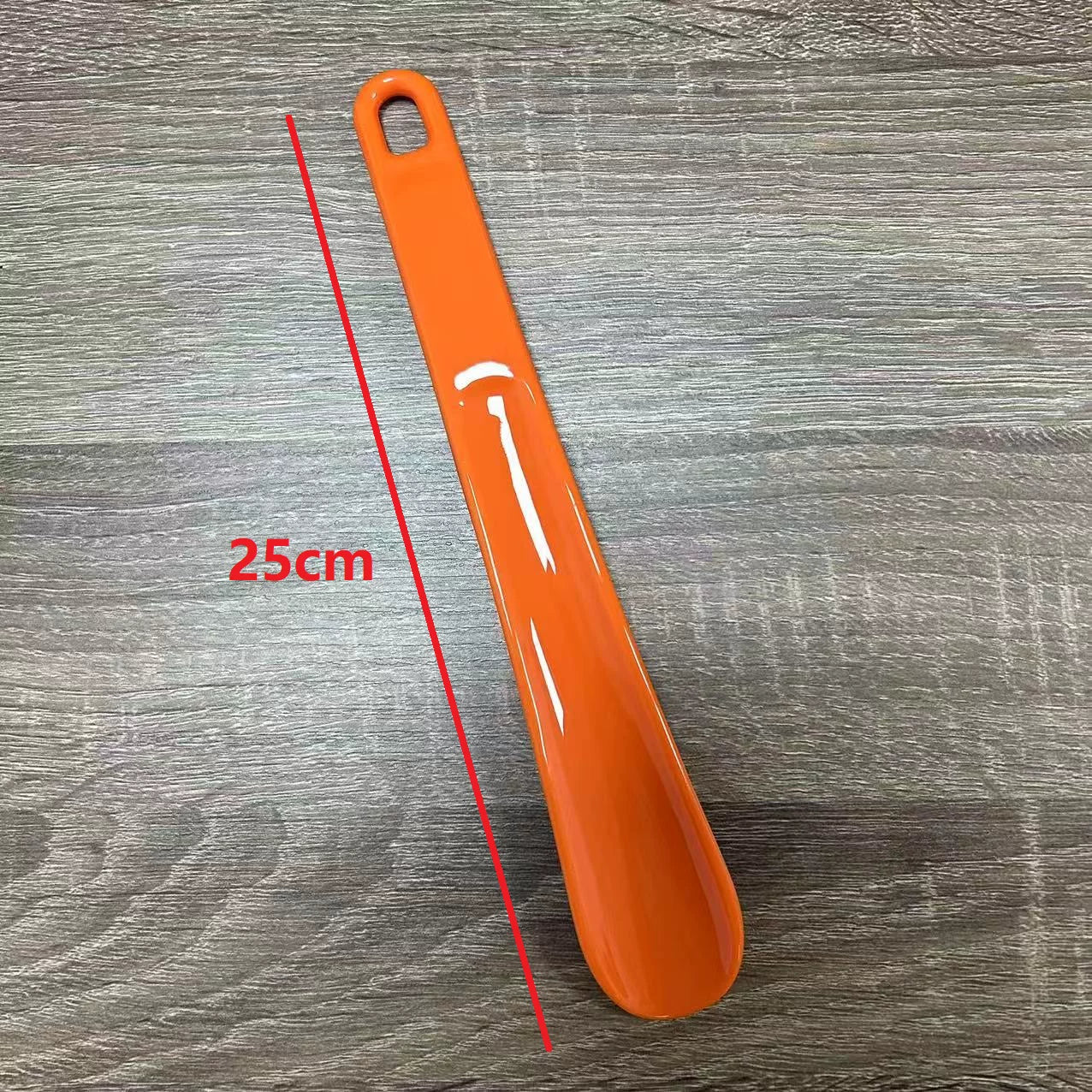 Yeni plastik tənbəl ayaqqabı artefaktı, yığcam məişət ayaqqabı qaldırıcısı, portativ yaradıcı ayaqqabı çəngəl, sadə müasir ayaqqabı buynuzu