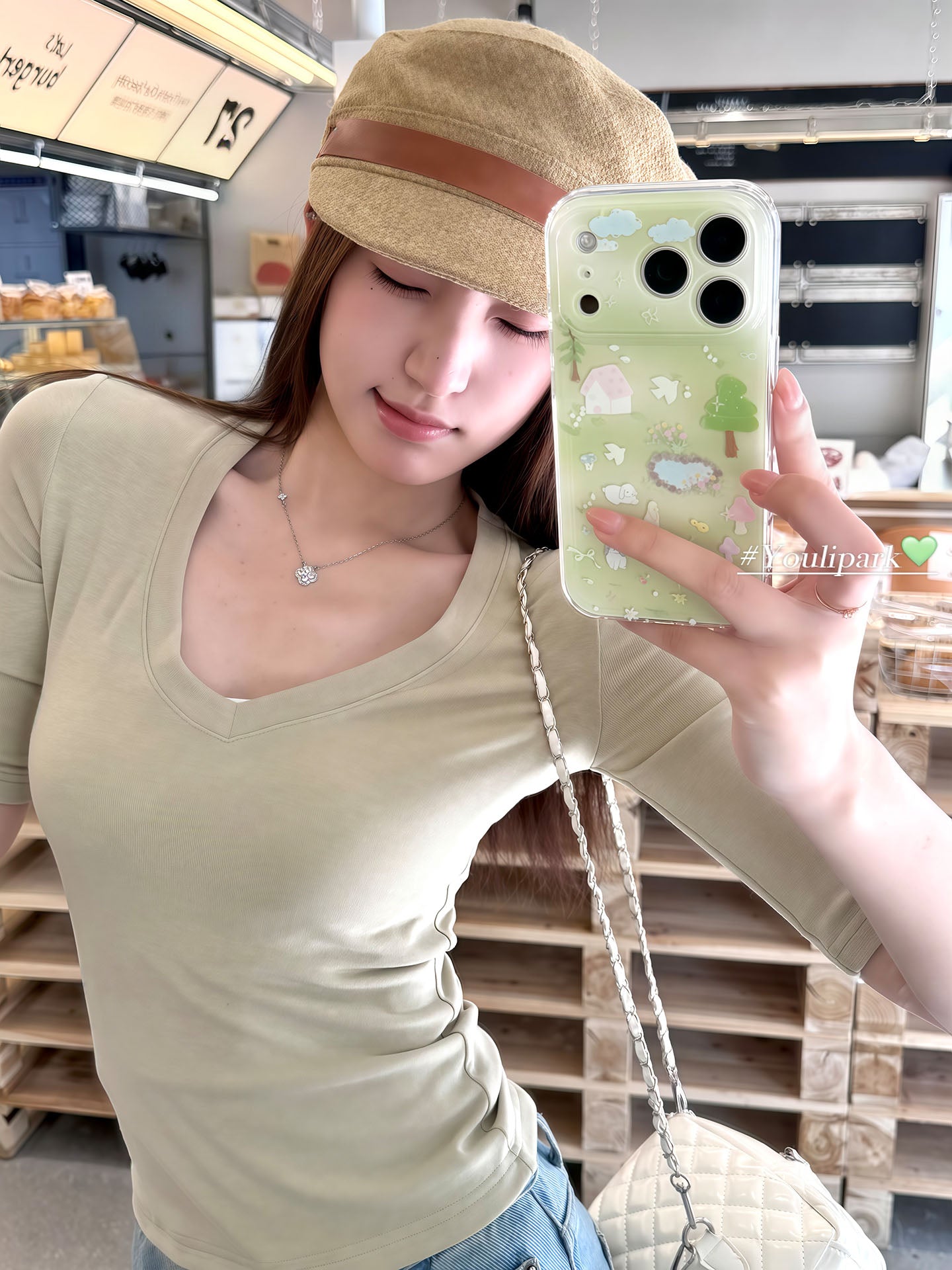 Yuri Park ins Koreya baharı şirin yaşıl çəmən balası illüstrasiya 17 17pro Apple 17ProMax cib telefonu qabı iPhone16 hər şey daxil 14 yeni 16Promax qoruyucu qutu