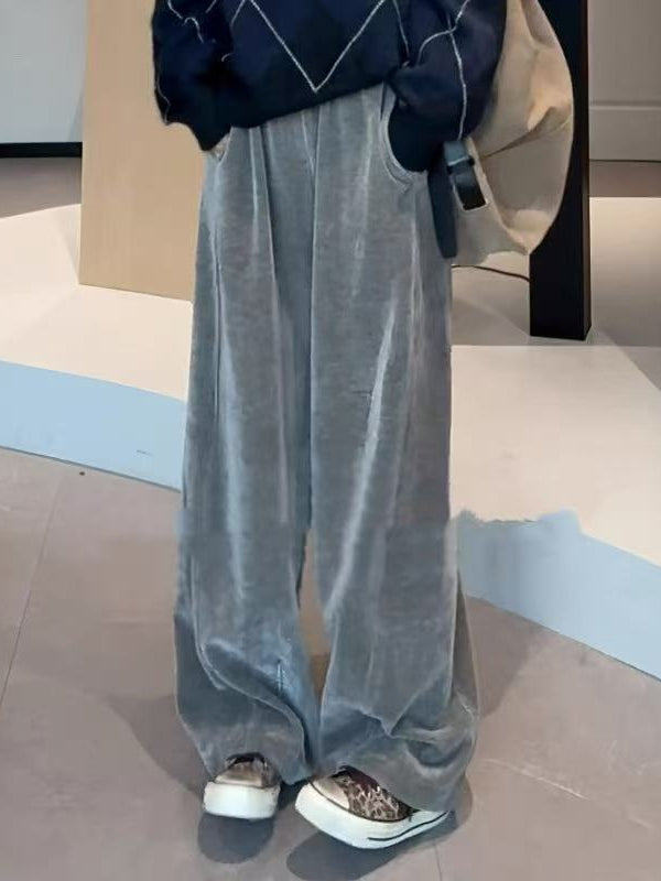 Qadınlar üçün böyük ölçülü, rahat üslublu məxmər enli ayaqlı şalvarlar, 2026-cı ilin yazı, bir az kök qadınlar üçün boş formalı, ombanı örtən, arıqladıcı gündəlik şalvar.