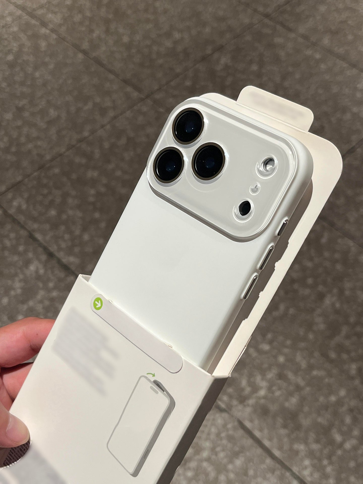 Taro bənövşəyi iphone17promax mobil telefon qutusu üçün uyğundur, yeni yüksək səviyyəli ultra nazik şaxtalı korpus Apple 16Pro niş qadın modeli 15Plus obyektiv hər şey daxil Hava düşmə əleyhinə 14 qoruyucu örtük 13