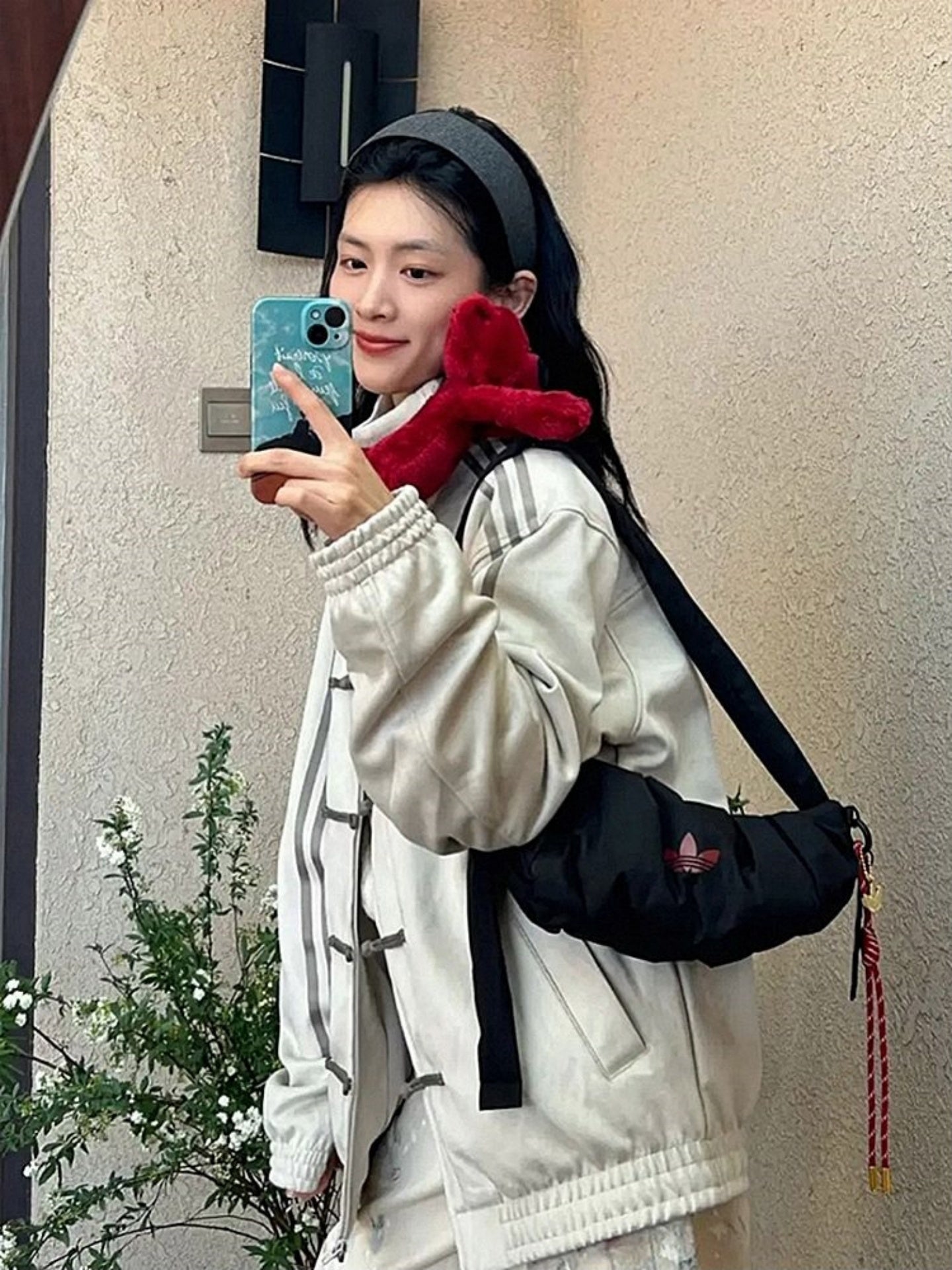 Populyar Tövsiyə | Wang Anyu's Stilində Zamşa Qatlanan Düyməli Yeni Çin Stilində Tang Kostyumlu Dayaq Yaxalı Gödəkçə JZ9927