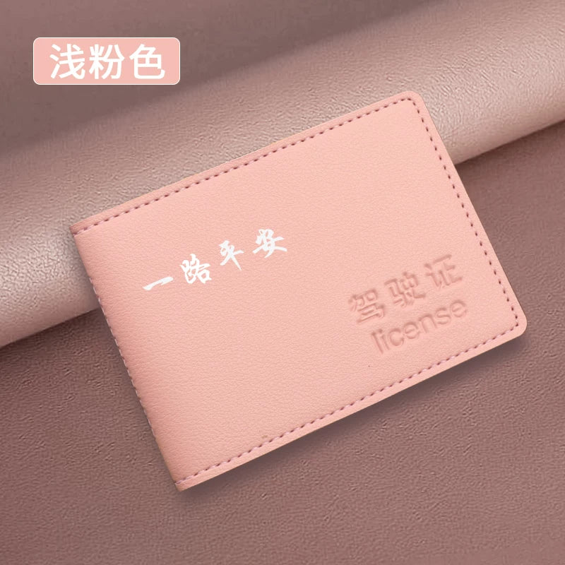 ZEEKR 001/009/007 nəqliyyat vasitələri, sürücülük vəsiqəsi qoruyucu örtüyü, nəqliyyat vasitəsinin qeydiyyat şəhadətnaməsi və digər sənəd örtüyü üçün uyğundur.