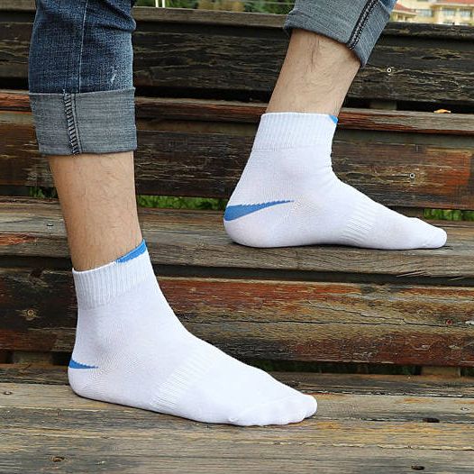 Kişi idman corabları, dezodorant, tər sorucu, nəfəs alan, orta baldır idman corabları, yaz və yay biznesi, dörd mövsüm tələbə moda corabları, nazik