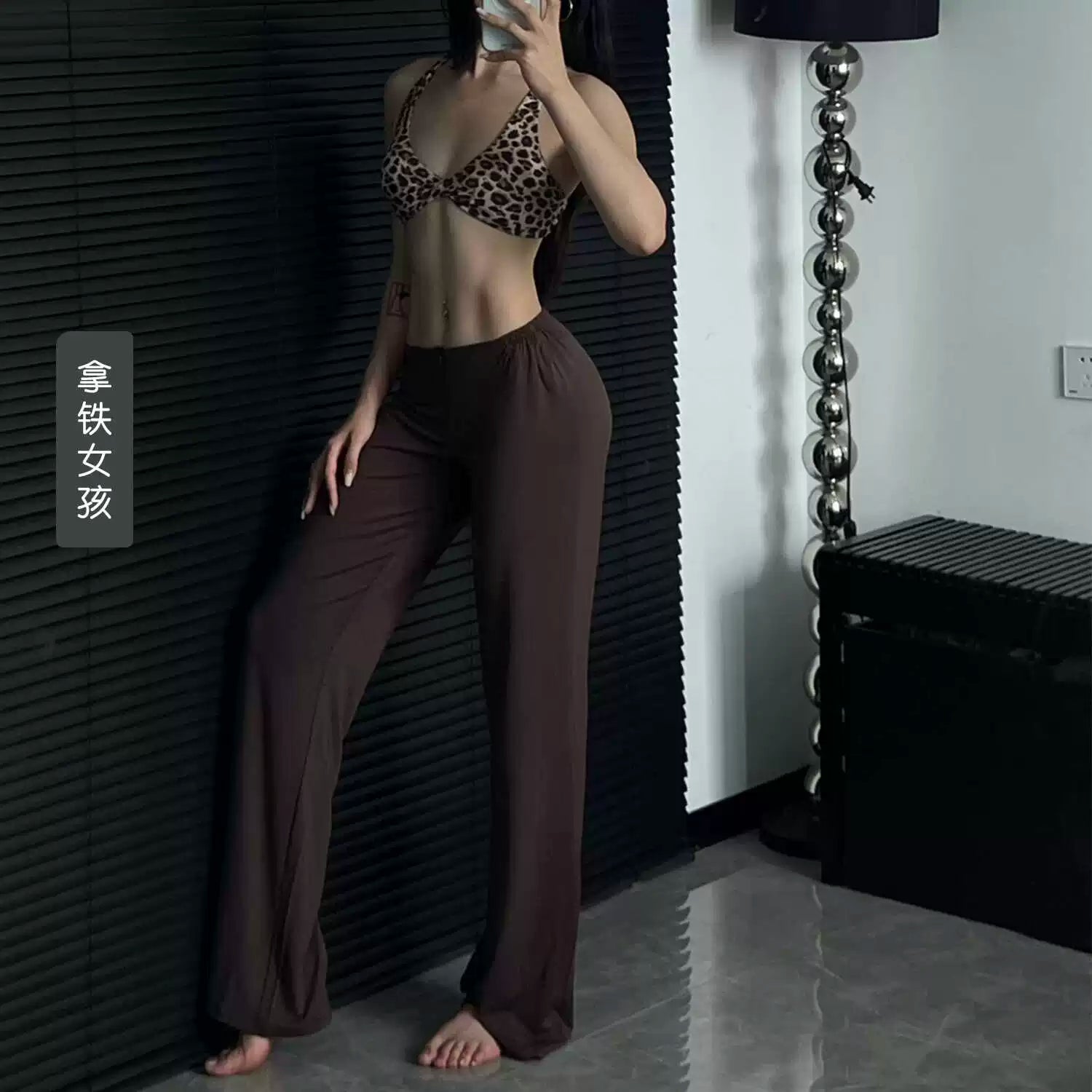Latte Girl Fermuarlı Super Rahat Örtük Fitness Yoga Pilates İdman Şalvarları Pure Desire Kiçik Bel Düz Qadın