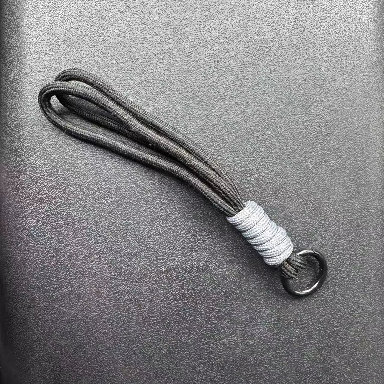 Avtomobil Asma Aksesuarları Pop Mart Arxa Görünüş Güzgüsü Peluş Kukla Düyünlü Toxunma Lanyard Telefon Anahtarlığı Lanyard