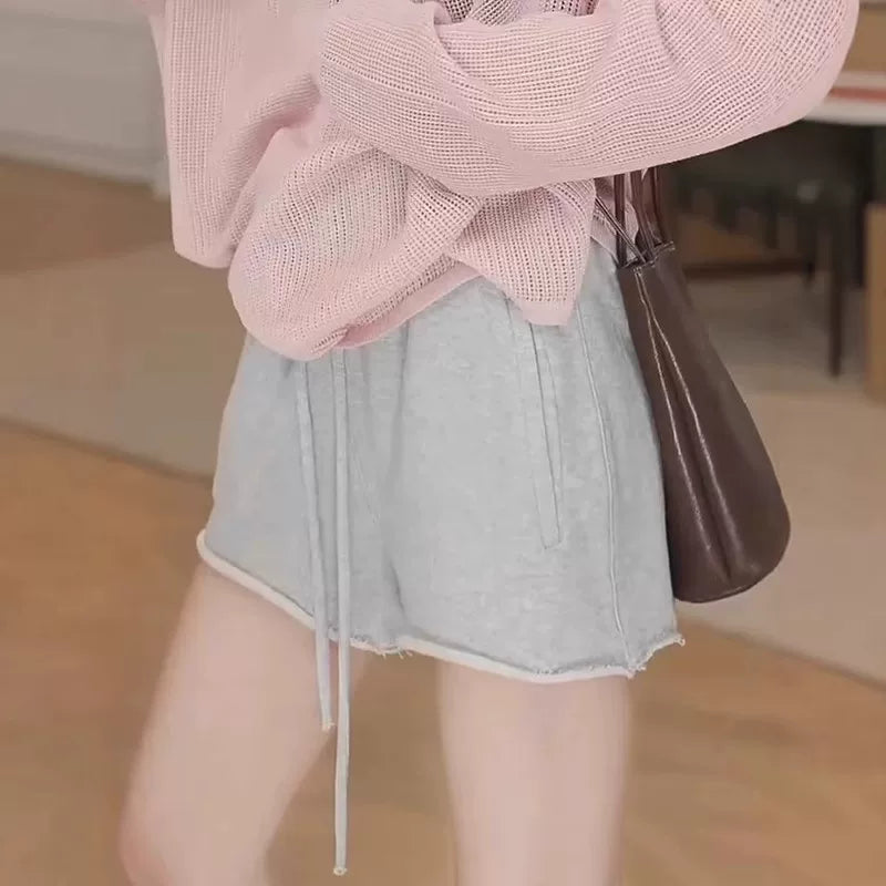 Böyük ölçülü qadınlar üçün boz rəngli elastik bel hissəli şortlar, yay üslubunda, dəbli, çoxfunksiyalı, arıqladıcı, yüksək belli gündəlik şalvar.