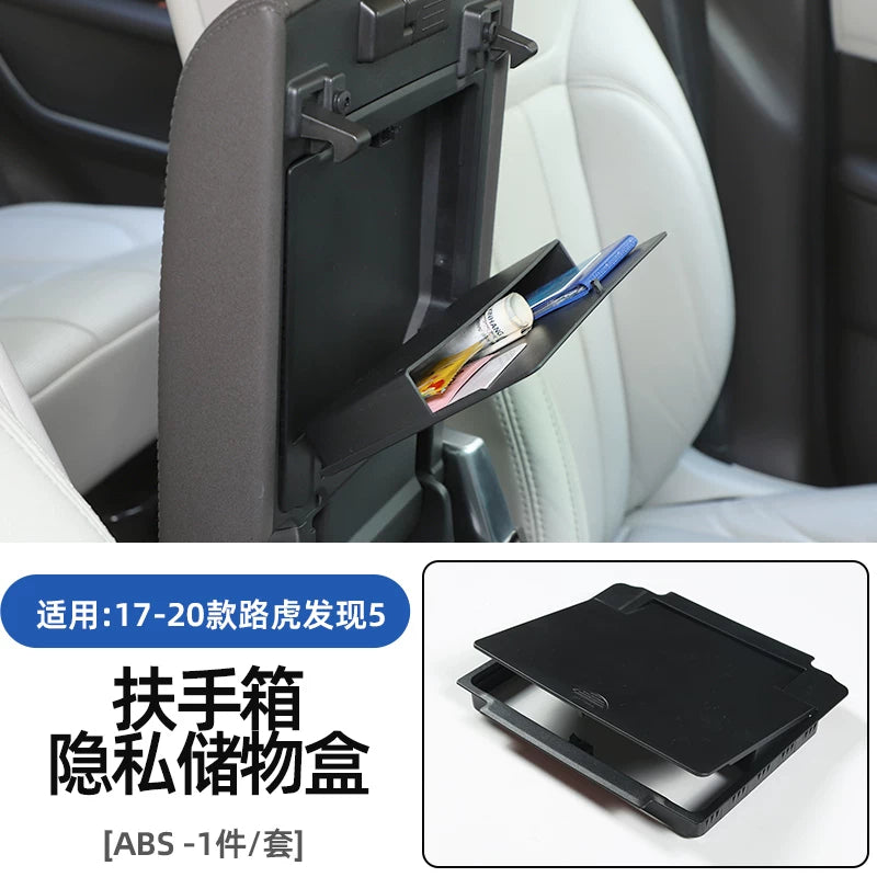 2017-2025-ci illərin Land Rover Discovery 5 modelləri üçün uyğun olan bu xüsusiyyət mərkəzi konsolda laylı saxlama qutusu və gizli saxlama üçün qoltuqaltı bölməsini əhatə edir.