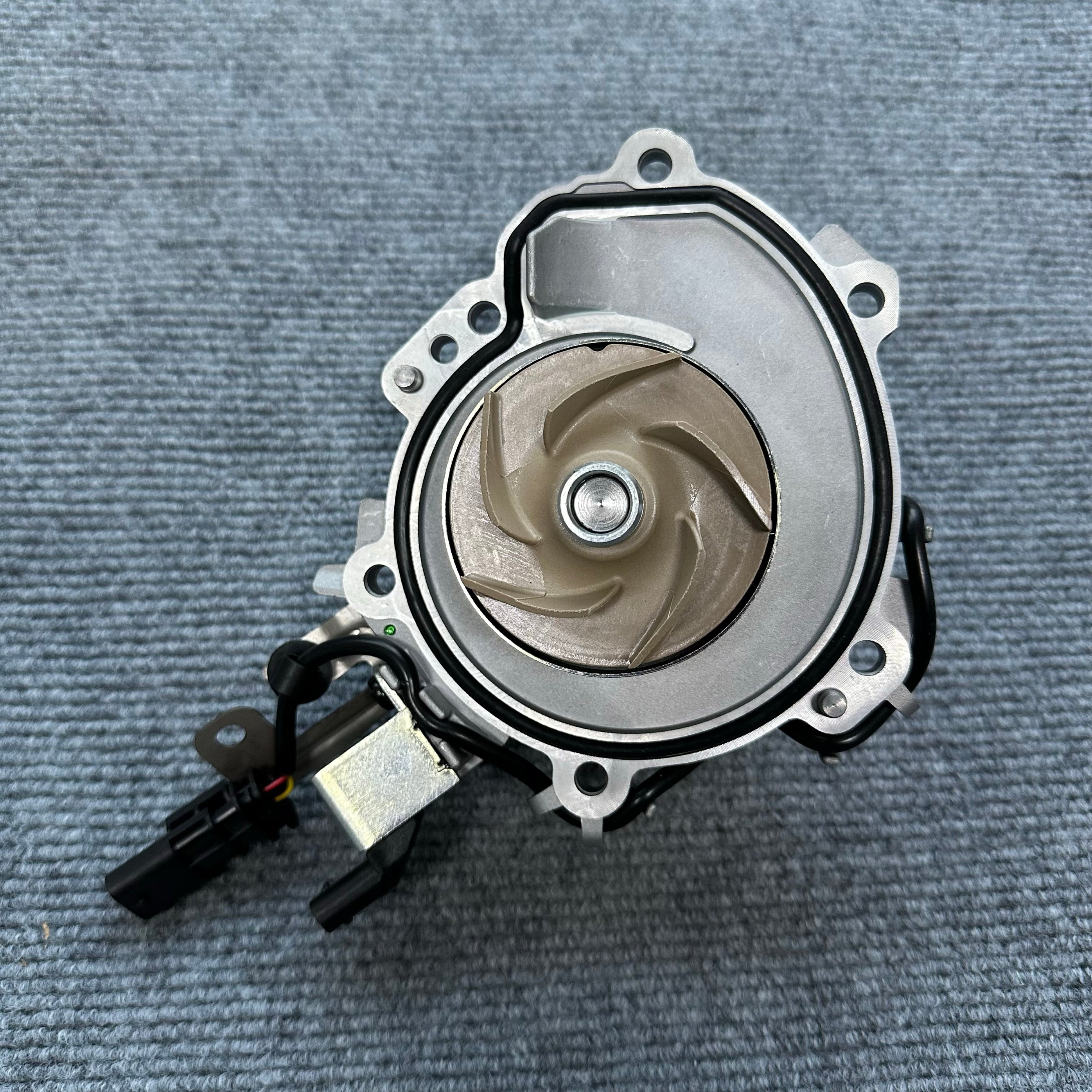 Electric water pump for engine cooling in Jaguar F-PACE, XFL, XEL, Land Rover Range Rover Sport and Discovery Sport