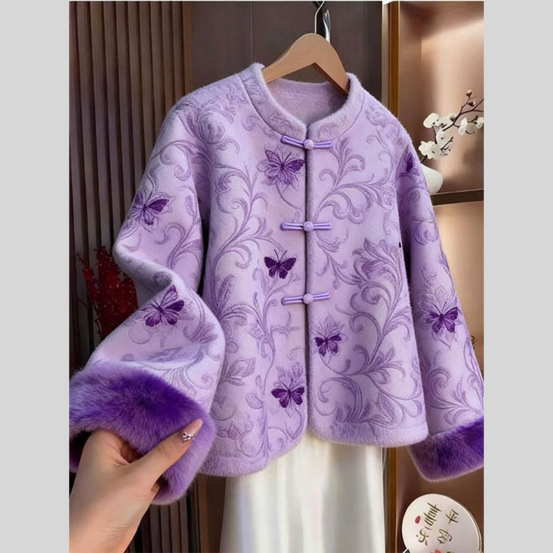 Yüksək səviyyəli, müasir Çin üslubunda palto, 2025-ci ilin qış yeni üslubu, bu ilin məşhur qadınlar üçün retro Tang kostyum topu.