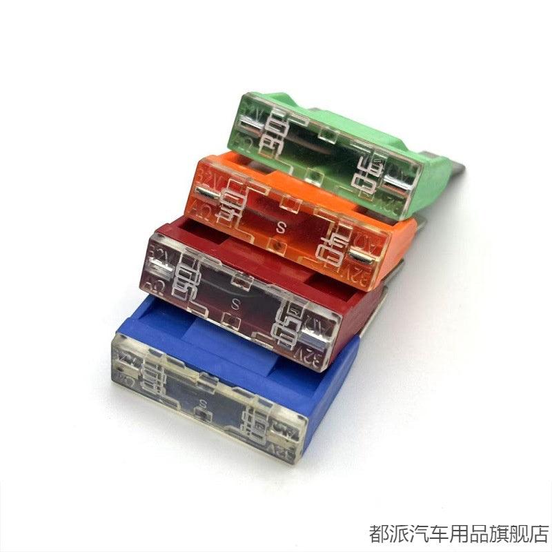 Applicable to Volkswagen Teramont, Range Rover, Magotan B9, Audi A4, Mercedes-Benz car air pumps, water pumps and large-sized fuses.