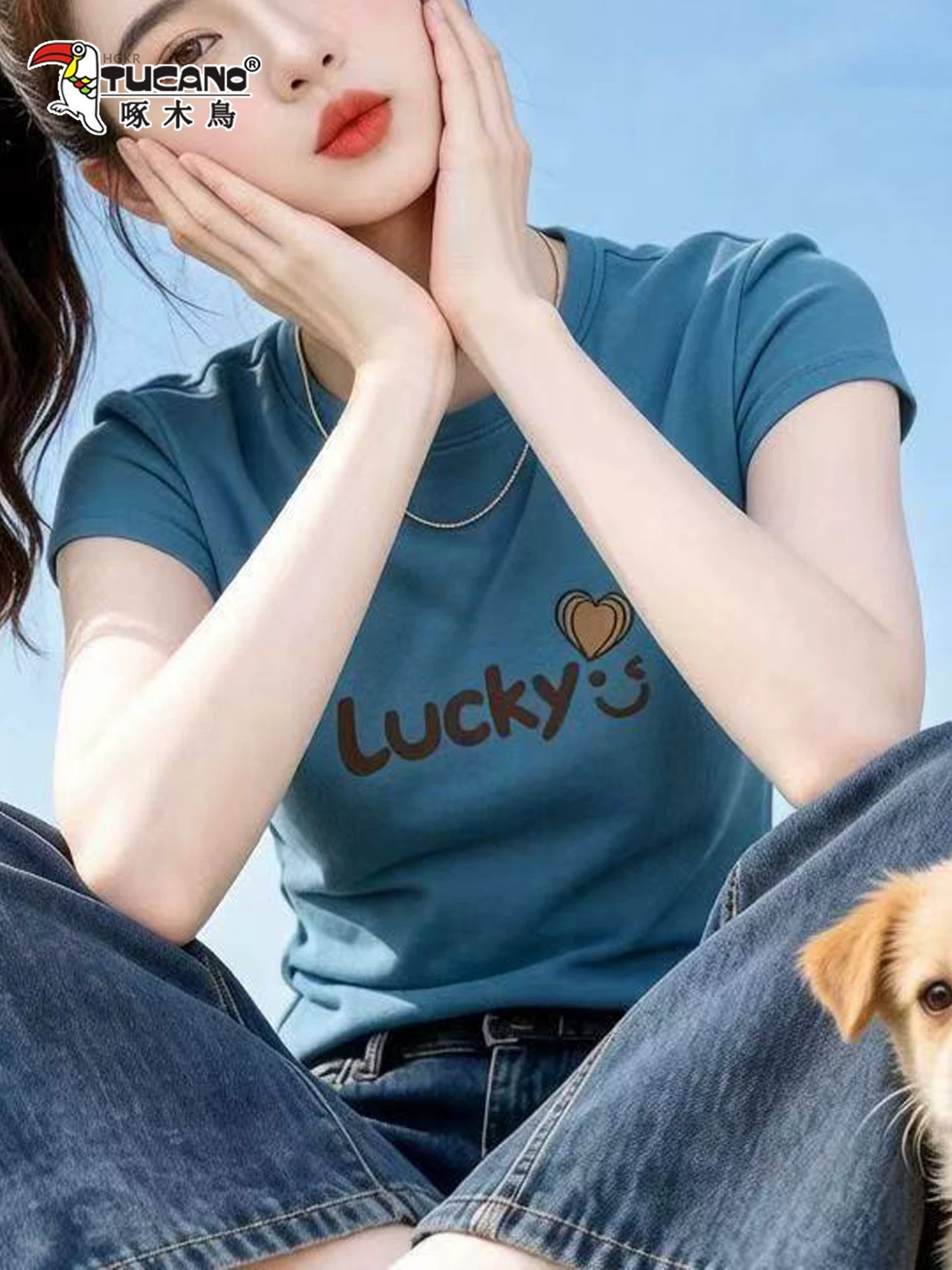 Ağacdələn dəniz mavisi ağ qısaqol qadın yay köynəyi yeni nazik dəyirmi boyunlu pullover çap dəbli top
