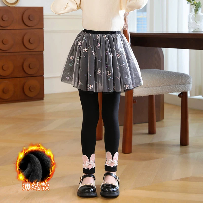 Qızlar üçün bir hissəli ətək şalvarları, 2025-ci ilin yaz və payız mövsümü üçün yeni model uşaq qış geyimləri, flis astarlı, süni iki hissəli leqinslər, ağ, çöldə geyinmək üçün.