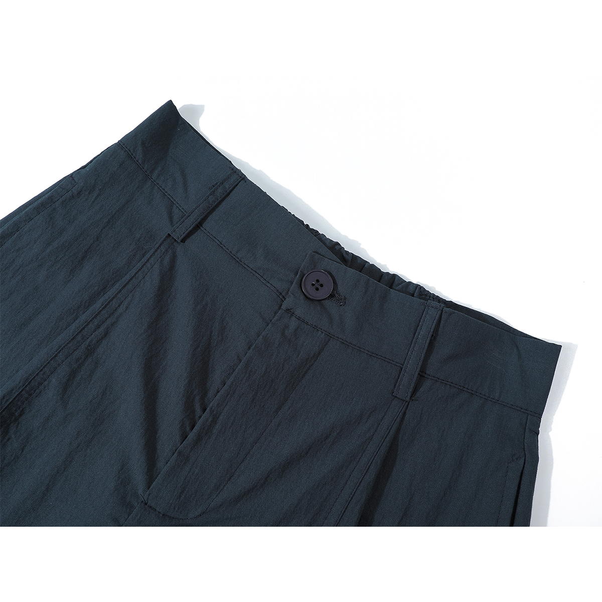 Cholisa-nın 2025-ci ilin yayında işə getmək üçün ideal olan, qadınlar üçün şık, geniş, arıqladıcı düz ayaqlı gündəlik şalvarı. Unikal və super şık şalvarlar.