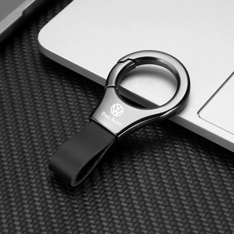 Genuine leather car key chain, unisex, simple and stylish, designed for car keys, waist hanging style, anti-lost.