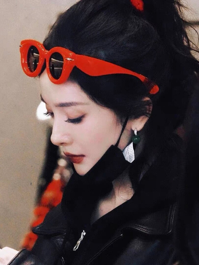Günəş eynəkləri Yang Mi-nin eyni üslublu Paris Moda Həftəsi qırmızı dəyirmi günəş eynəyi sevimli günəş kölgəsi anti-UV çərçivələri trendi