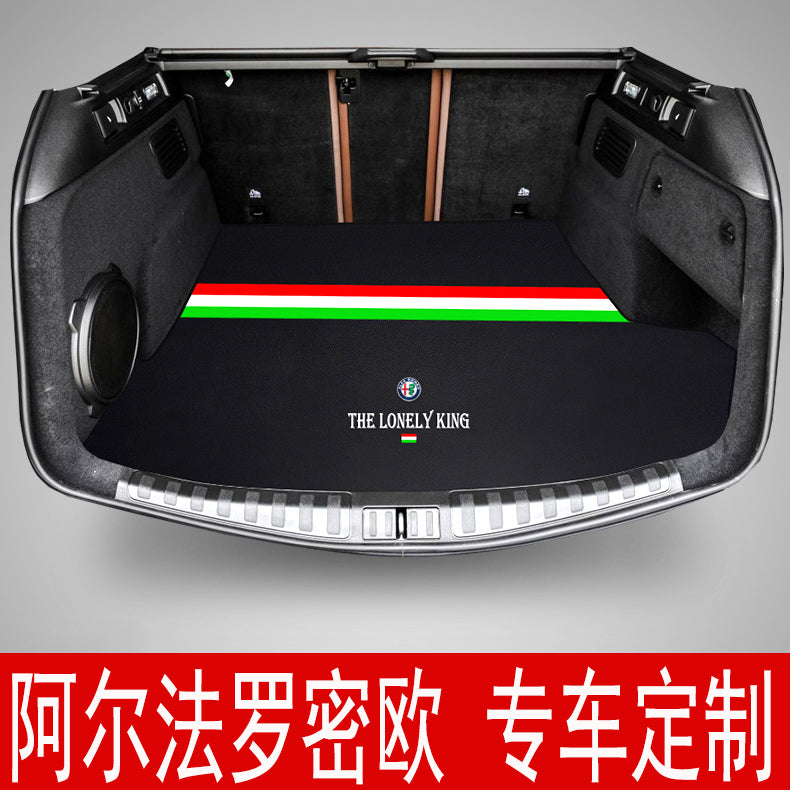 Alfa Romeo Giulia modified trunk floor, Juliet Stelvio four-leaf clover trunk floor