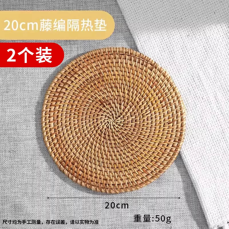 Rattan izolyasiya ayaqaltıları, məişət yanmağa qarşı həsirlər və kasa ayaqaltıları, yüksək temperatura davamlı masa həsirləri, istiliyədavamlı boşqablar, altlıqlar, çaynik tutacaqlar