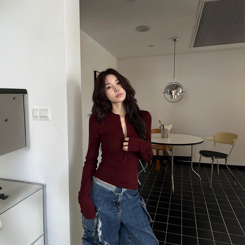 İncə Fit Uzun Qollu Futbolka Qadınlar üçün 2026 Yeni Model, Çiyinləri Müəyyən Edən Futbolka, Bir Az Qalın, Erkən Payız Daxili Qatlı Köynək, Ankera Qırmızı Top