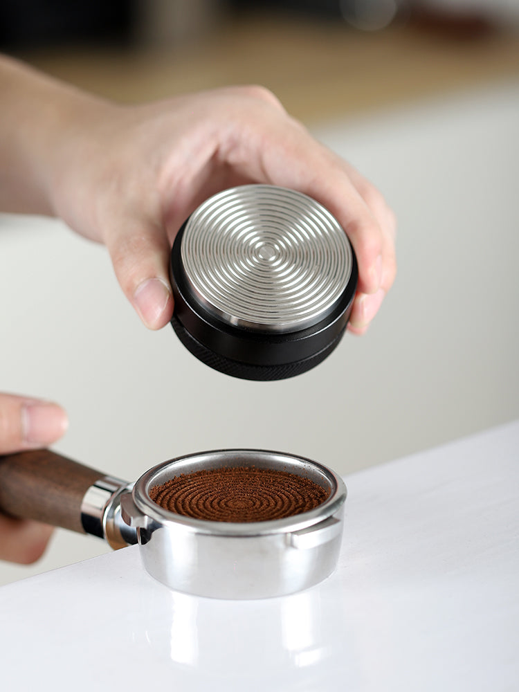 Paslanmayan poladdan espresso özü çəkisi toz distribyutoru, uyğunlaşma hündürlüyü 51/58 mm toz pres bazası üç hissəli dəst