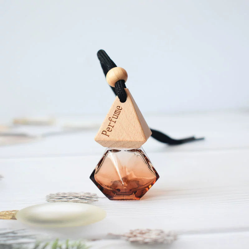 Yüksək səviyyəli Avtomobil Aromaterapiya Yanğınsöndürmə Şüşələri Öz-özünə quraşdırılmış Ətir Alt Butulkaları Avtomobil Asma Ornament Efir Yağı Uçucu Aroma Diffuzoru Qalıcı Ətir