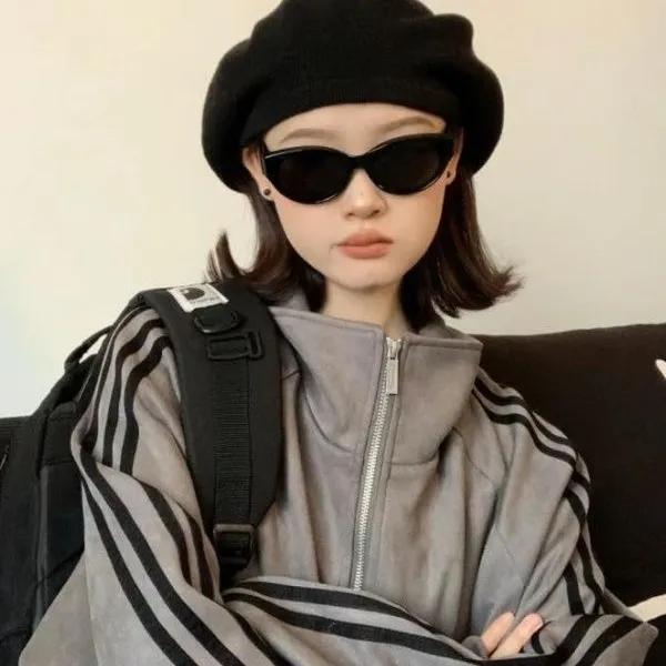 Jennie'nin eyni üslublu qadınlar üçün günəş eynəyi retro hottie pişik gözü kiçik çərçivə eynəkləri günəşdən qoruyan UV günəş eynəkləri kiçik üz modası
