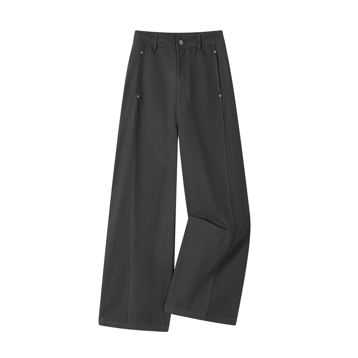 Cholisa-nın bu yaz qadınlar üçün məşhur geniş ayaqlı gündəlik şalvarları arıqladıcı, geniş bədən quruluşuna malik və düz ayaqlar üçün yeni bir tərzdir.