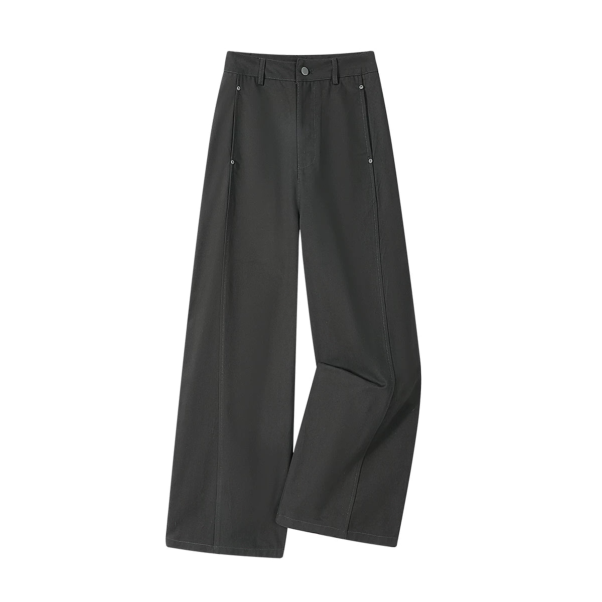 Cholisa-nın bu yaz qadınlar üçün məşhur geniş ayaqlı gündəlik şalvarları arıqladıcı, geniş bədən quruluşuna malik və düz ayaqlar üçün yeni bir tərzdir.