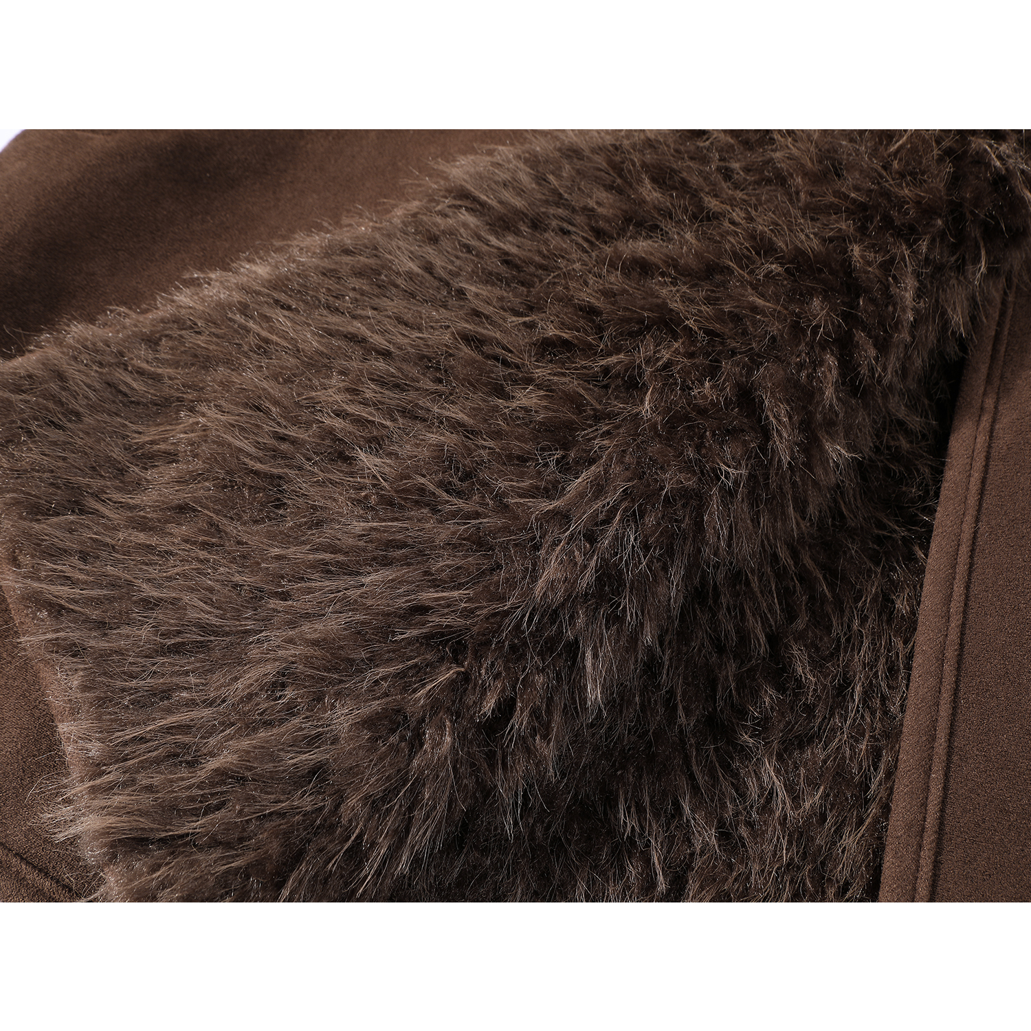 Cholisa-nın çox şirin, yun astarlı, qalınlaşdırılmış quzu yunundan zamşa paltosu, qadınlar üçün isti qış üst geyimi.