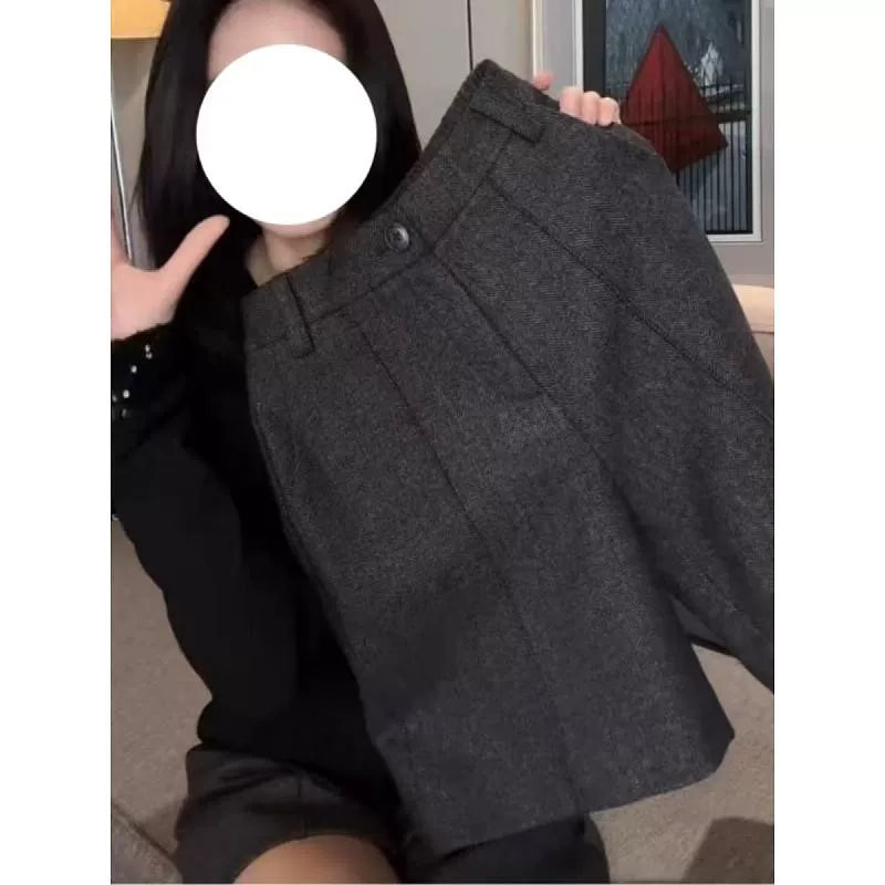 Avropa üslubunda boz Koreya üslubunda çoxfunksiyalı beşgönlü şort, yeni 2026 yaz üslubunda, armud formalı yüksək belli arıqladıcı boş gündəlik şalvar