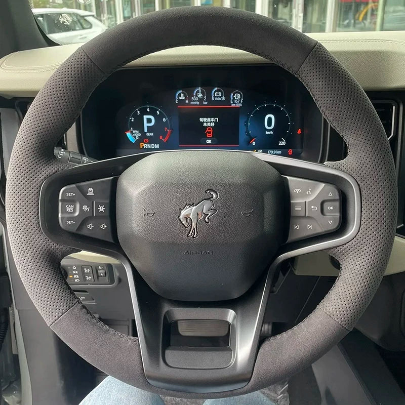 Xüsusi olaraq 2024 Ford Fiat Raptor sükan örtüyü, orijinal dəri, əl ilə tikilmiş, xüsusi hazırlanmış, tam örtüklü interyer modifikasiyası üçün hazırlanmışdır.