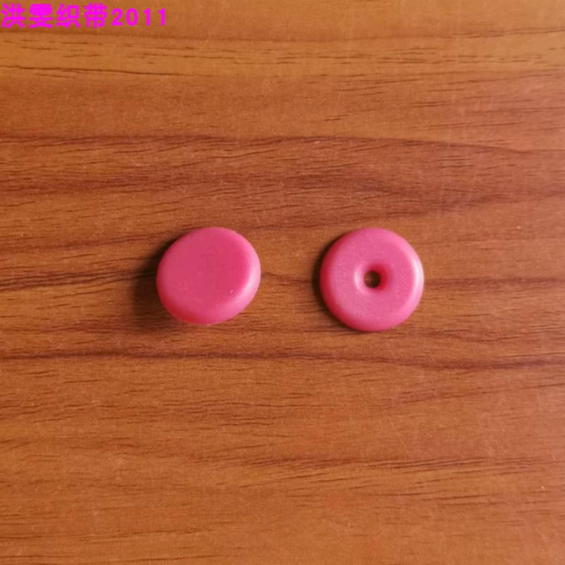 Avtomobil Təhlükəsizlik Kəmərinin Rəngini Dəyişdirən Uyğun Limit Toqqası Yerləşdirmə Tokası Bolt Sürüşməyən Düymə İsti ərimədən Əllə Quraşdırma