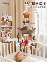 Disney mobil körpə beşiyi başlıqlı musiqi fırlanan asma zınqırovlu yeni doğulmuş körpə arabası asma oyuncaq hədiyyə qutusu