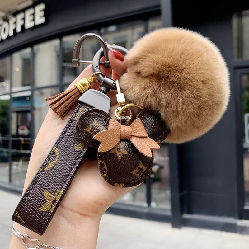 LV&GEDETE Rəsmi Flaqman Mağazası Avtomobil Açar Zəncir Kulonu Mickey Mouse Pom-Pom Açar Zəncirli Çanta Bəzək