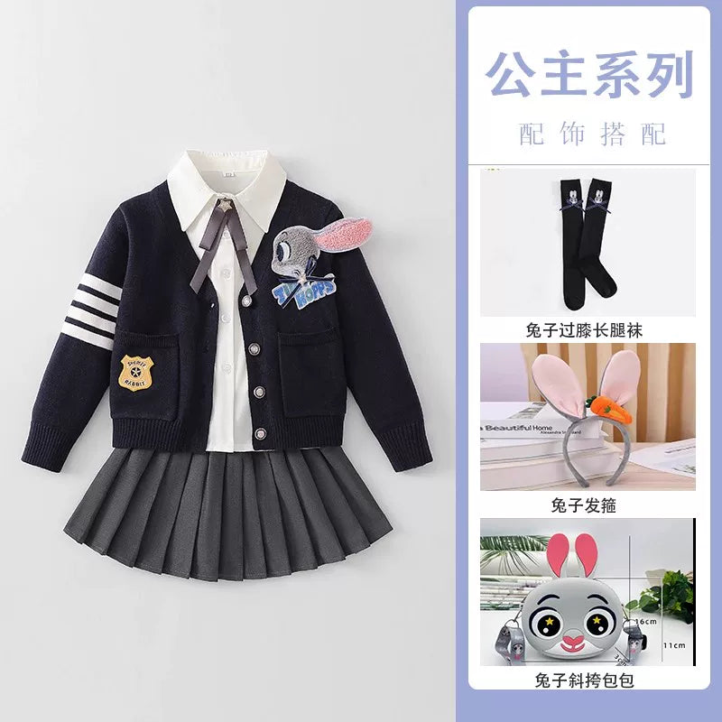 Yeni payız üslubunda qızlar üçün dovşan polis məmuru sviteri üç hissəli dəst, JK ətəyi, dəbli payız və qış uşaq ad günü geyimləri