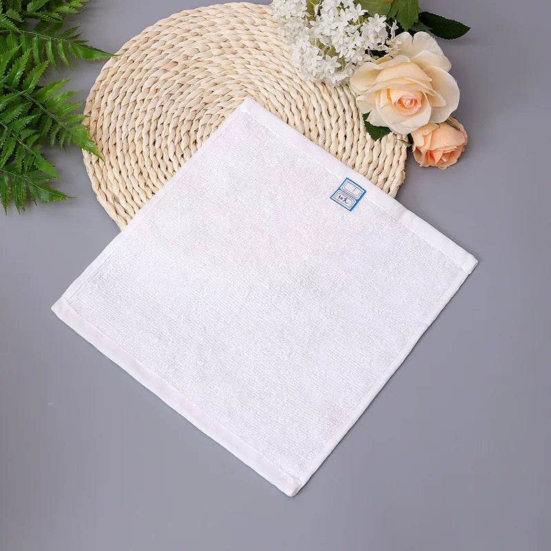 Otel pambıq ağ kvadrat dəsmal kiçik dəsmal təmiz pambıq əl dəsmal fabriki birbaşa satış qalınlaşmış uducu tüpürcək dəsmal