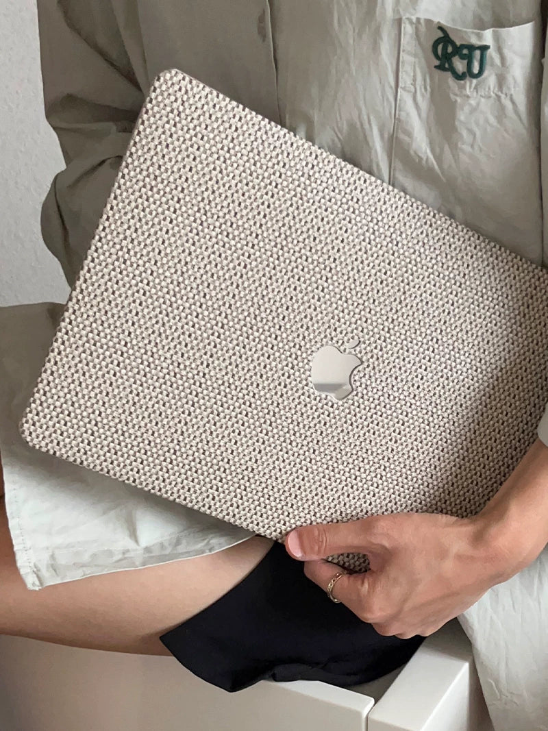 Macbookpro qoruyucu qutu 2026 soft m5Air 13 düymlük Apple notebook 14/16 düymlük kompüter korpusu üçün uyğundur