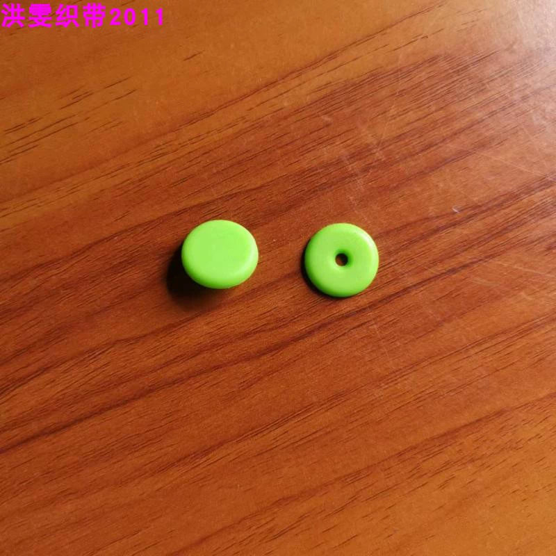 Avtomobil Təhlükəsizlik Kəmərinin Rəngini Dəyişdirən Uyğun Limit Toqqası Yerləşdirmə Tokası Bolt Sürüşməyən Düymə İsti ərimədən Əllə Quraşdırma