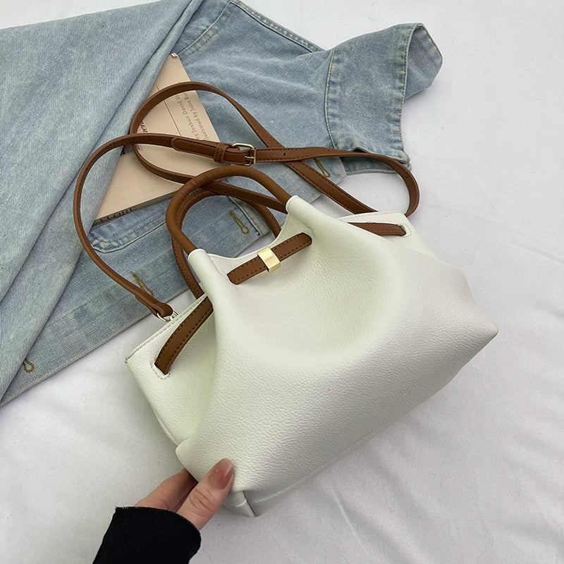 Qadınlar üçün Fransız retro liçi naxışlı çanta, yeni 2025-ci il üslubunda, yüksək keyfiyyətli, çoxfunksiyalı, çiyin/çarpaz bədən çantası, dəbli şəhər içi çantası.