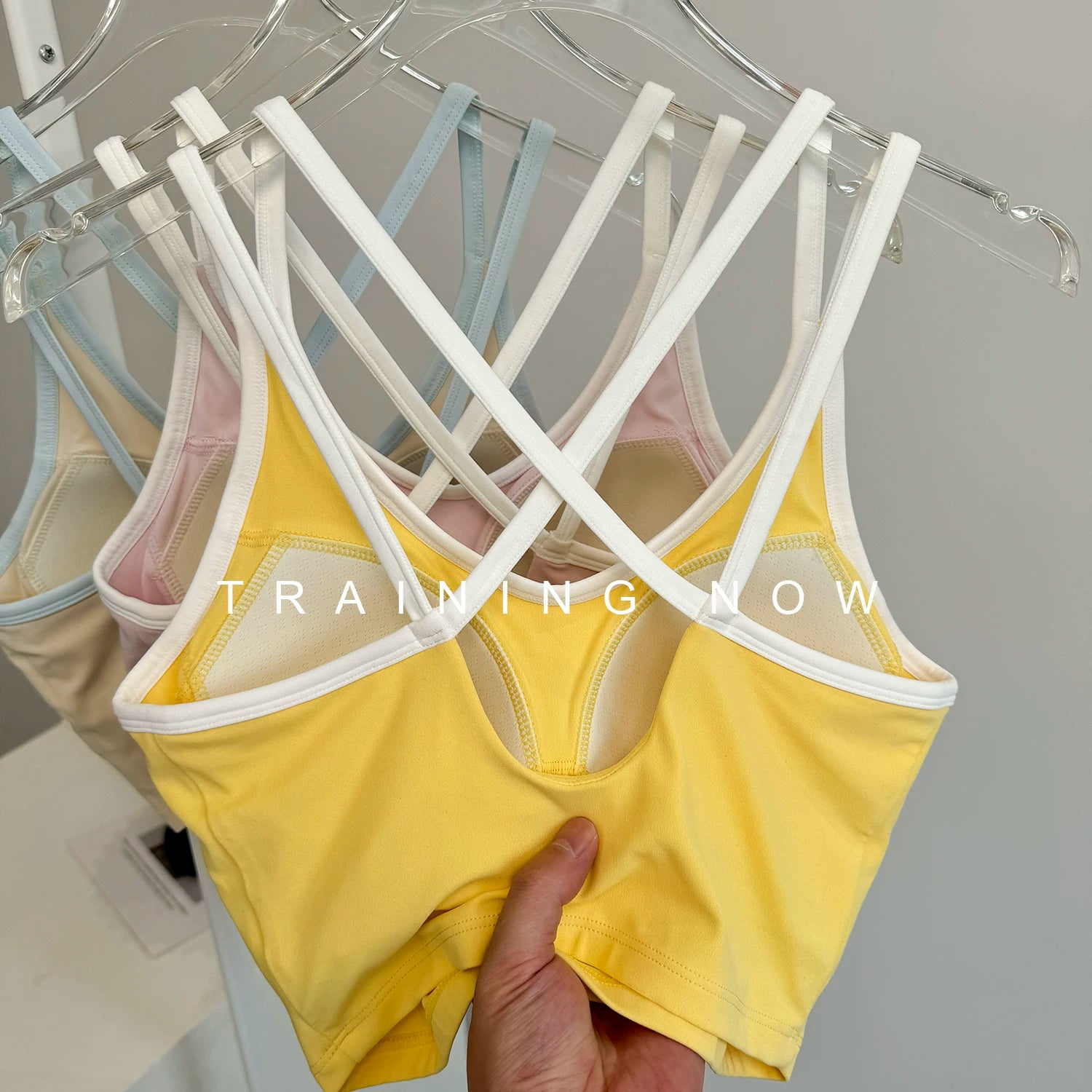 Qadınlar üçün idman büstqalteri, zərbəyə davamlı qaçış, gözəl bel, seksual yoqa jileti məşqi, peşəkar fitnes geyimi büstqalter, yay üst geyimi