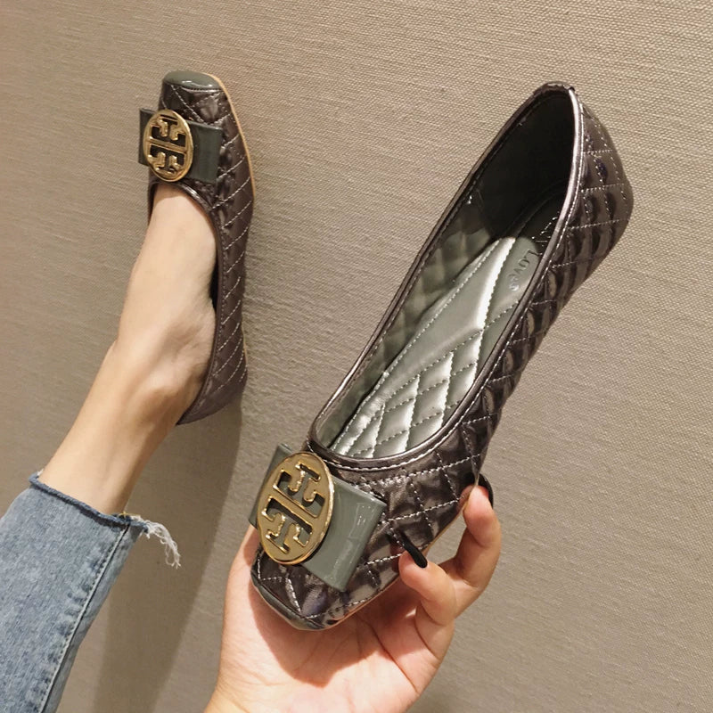 Qadınlar üçün Qara Kvadrat Barmaqlı Düz Ayaqqabılar, Yaz 2025 Yeni Stil, Yumşaq Altlıq, Dayaz Ağızlıq, İş Ayaqqabıları, Böyük Ölçülü Qayıq Ayaqqabıları, Qadın Dodaq Ayaqqabıları