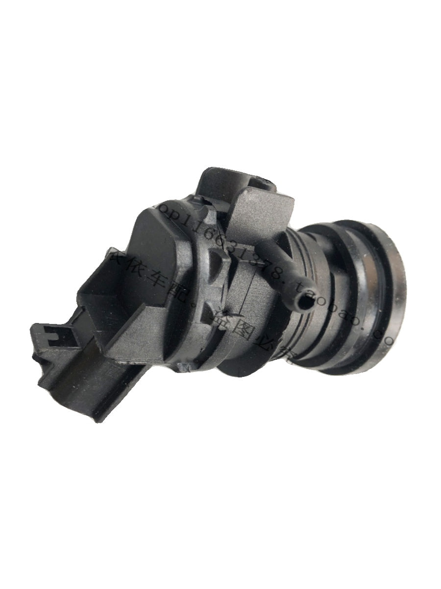It is applied to the Toyota Crown wiper and washer motor, water pump and Reiz windshield washer motor.