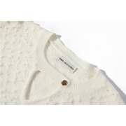 Cholisa-nın 2026-cı ilin yaz və payız mövsümü üçün mükəmməl olan super şık qırmızı qadınlar üçün sviteri, dəbli və populyar trikotaj top geyimidir.