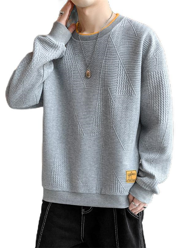 Endirimli satışlar, sərfəli qiymətlər, markalı kişilər üçün uzunqol futbolkalar, dəbli vafli toxunmuş sviterlər və digər idxal olunmuş kişi geyimləri.